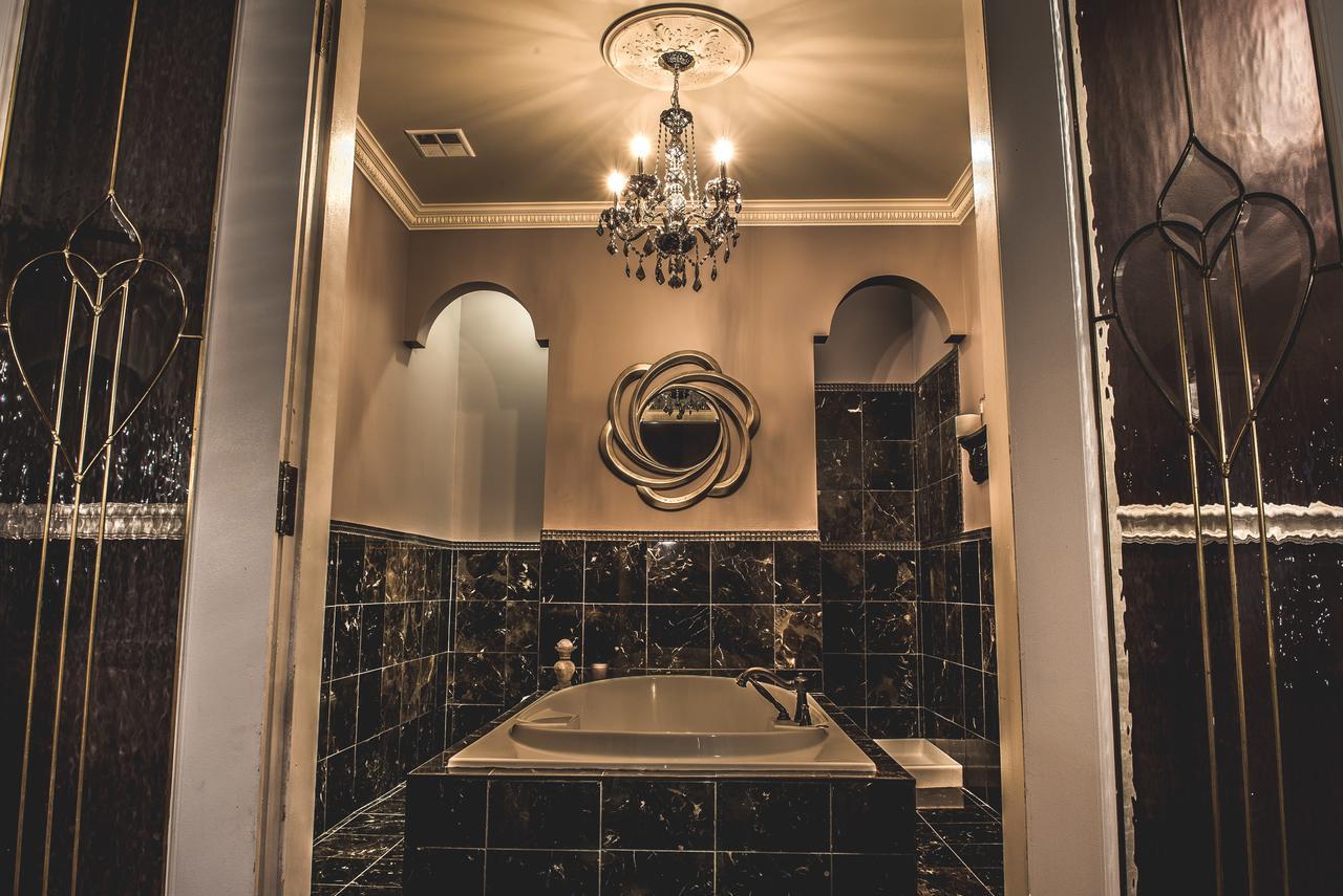 The Grand Hotel Carleton Place Екстериор снимка